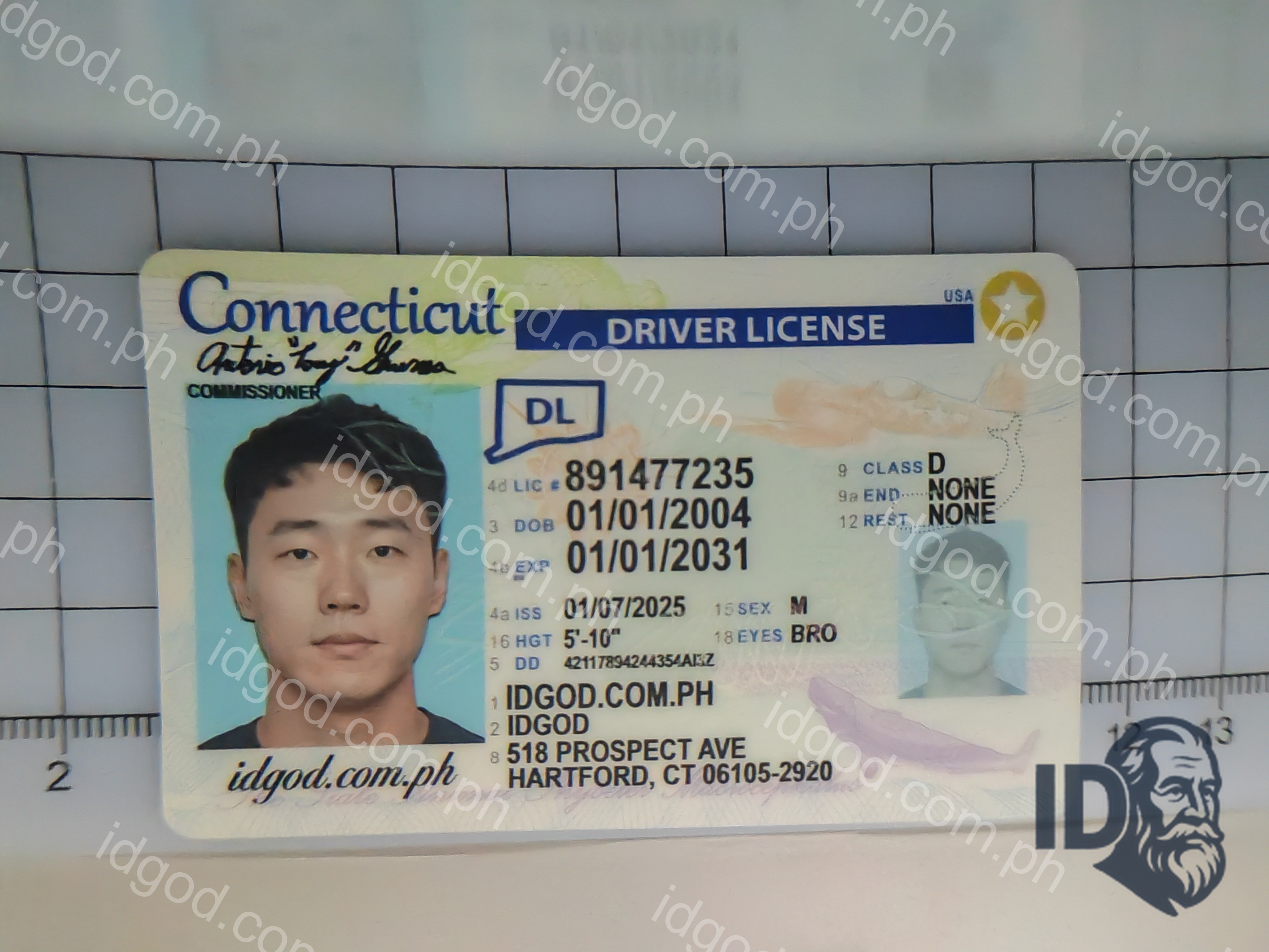 Connecticut Polycarbonate - Official State Material Fake ID